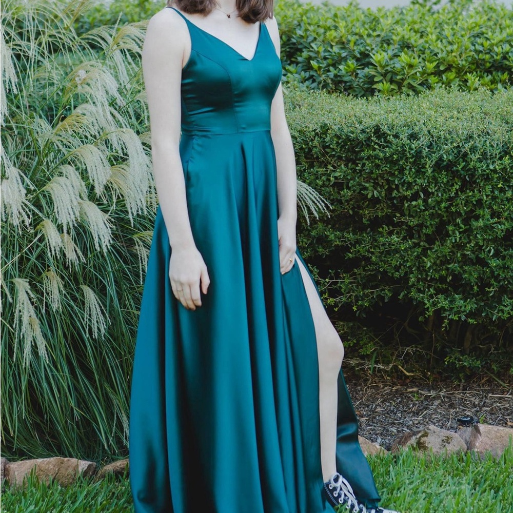 Windsor formal dress size 1-2 prom formal